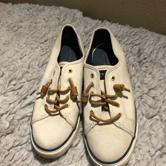 Sperry sneakers! - Picture 2 of 3